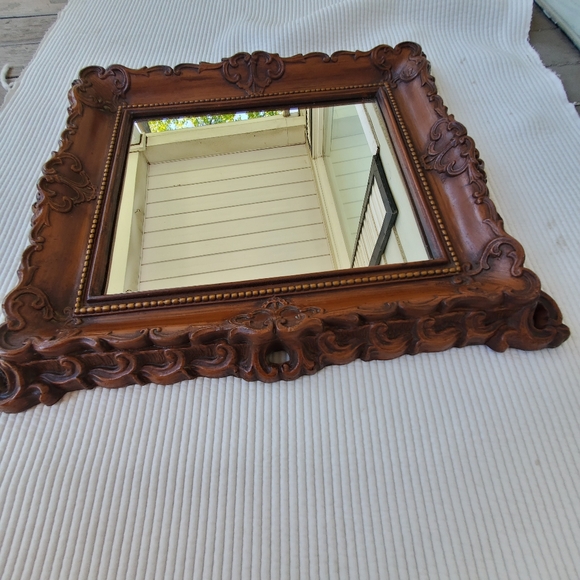 Vintage Mirror 18"x15" Brown Wood Look Heavy Plastic Resin Frame Ornate - Picture 10 of 11